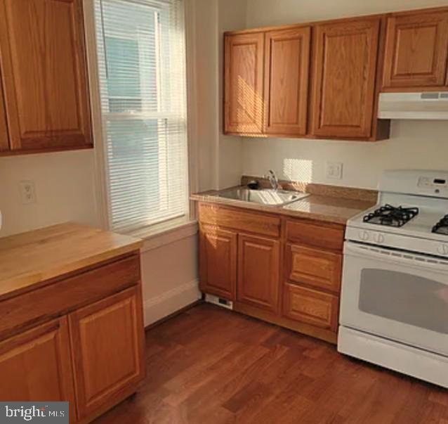 2326 FITZWATER STREET