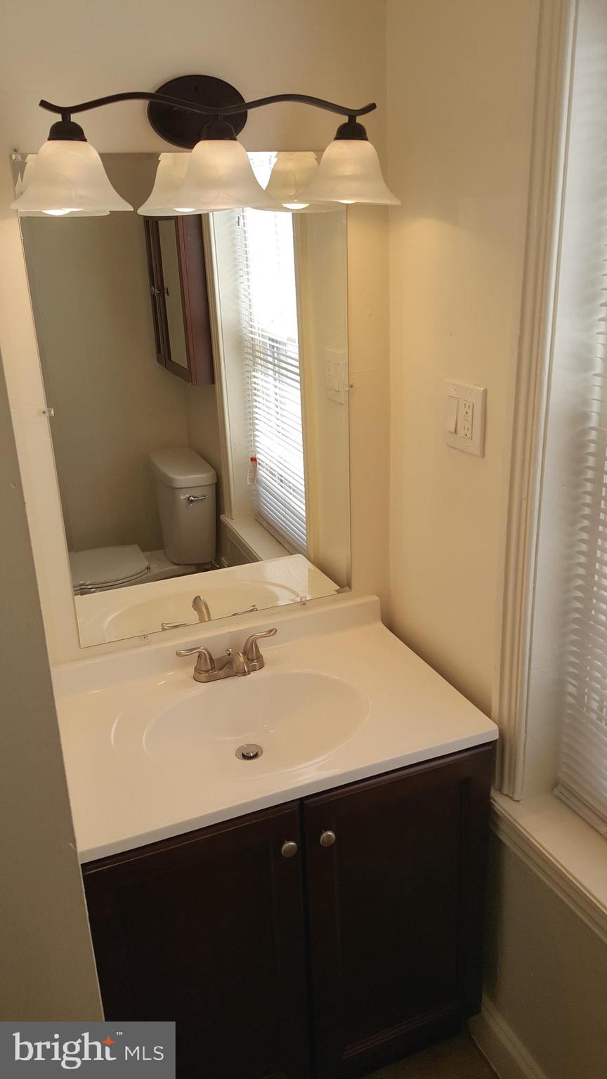 2326 FITZWATER STREET