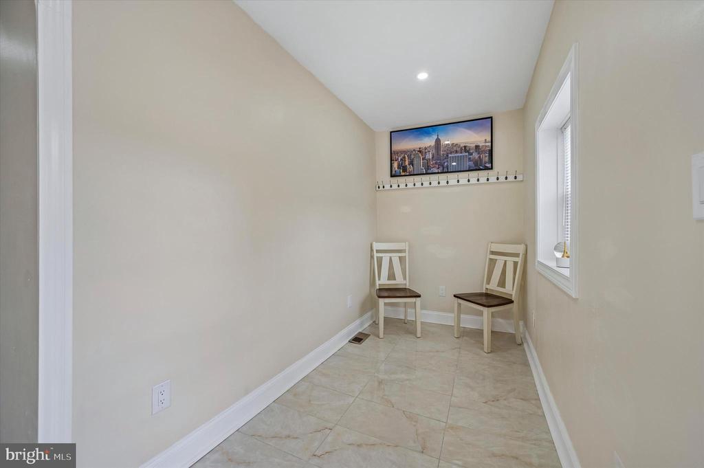 757 S 51ST STREET