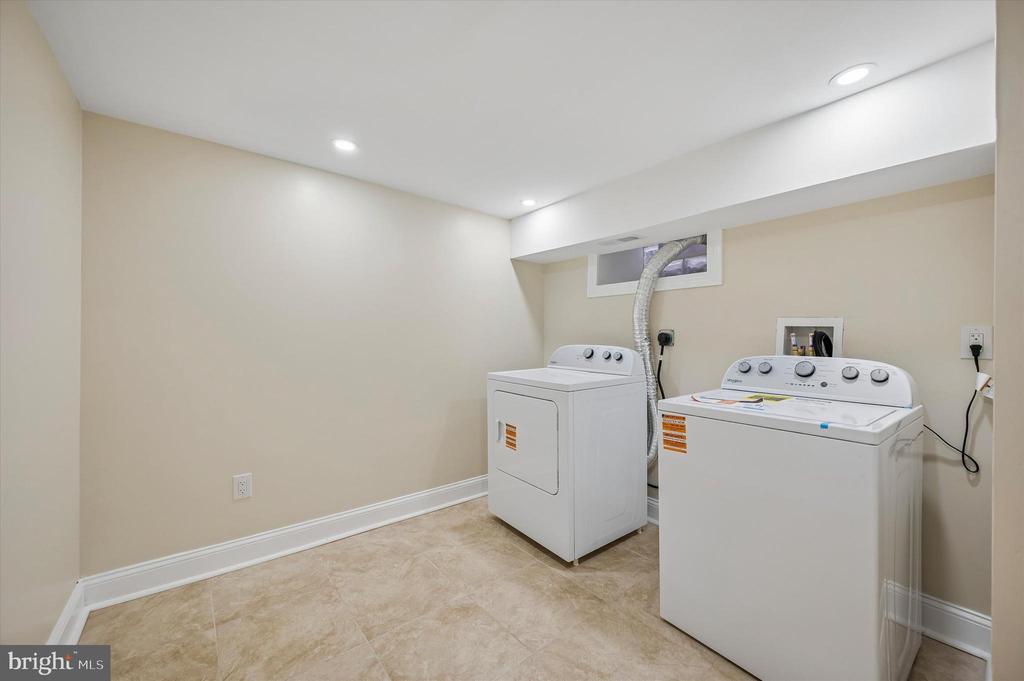 757 S 51ST STREET