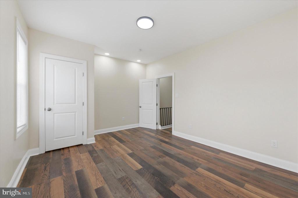 757 S 51ST STREET