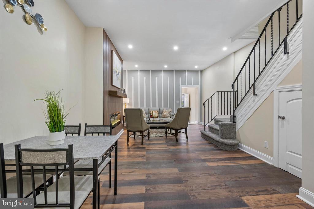 757 S 51ST STREET