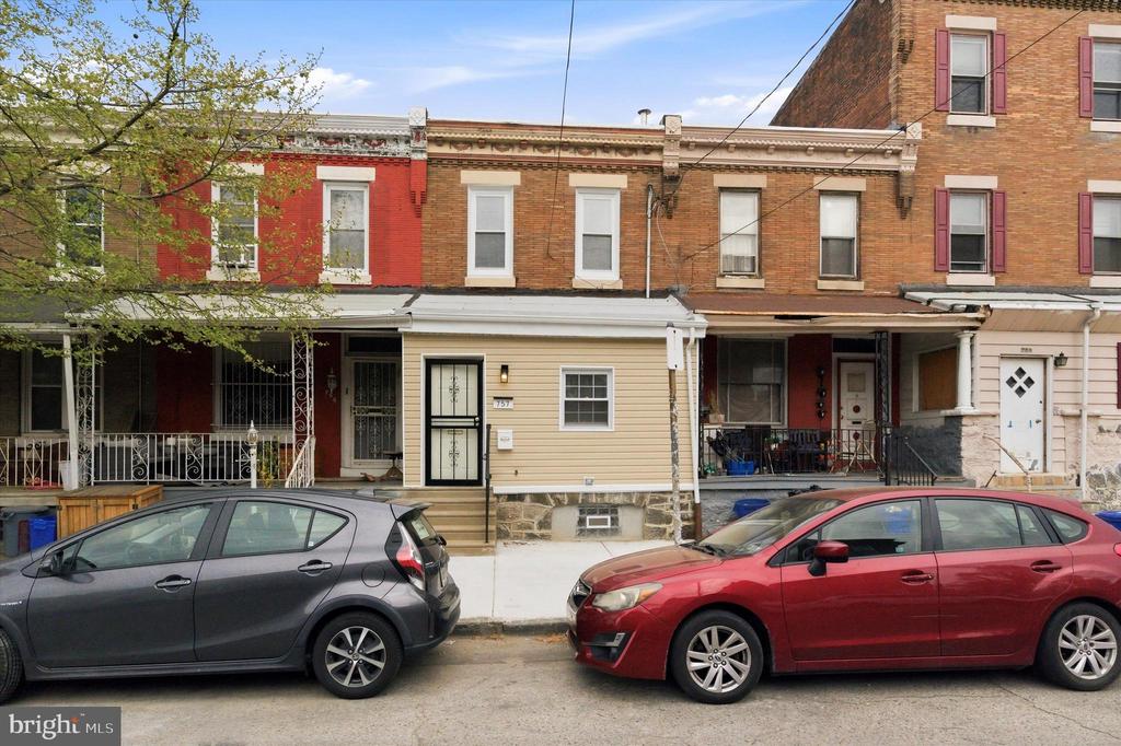 757 S 51ST STREET