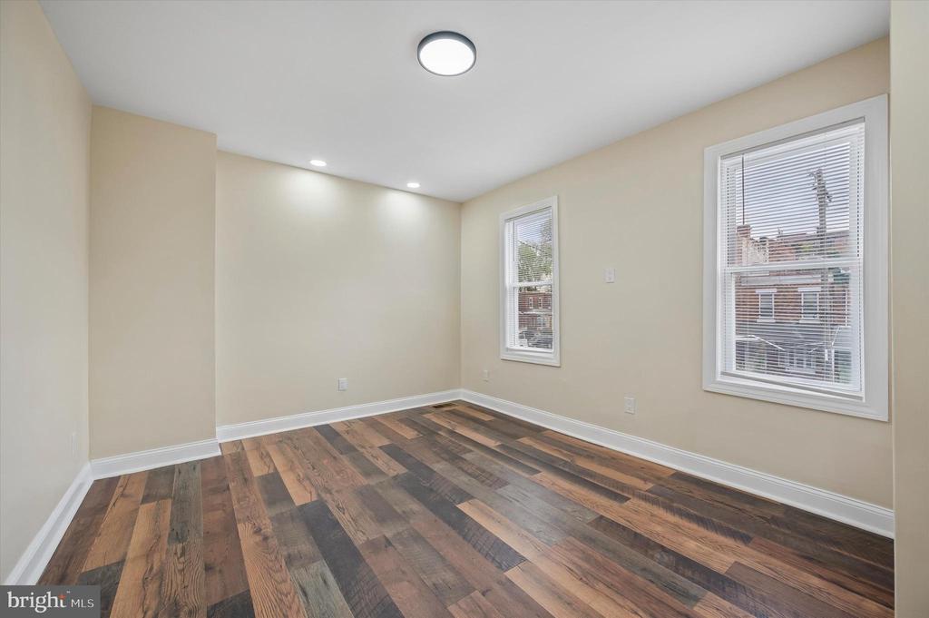 757 S 51ST STREET