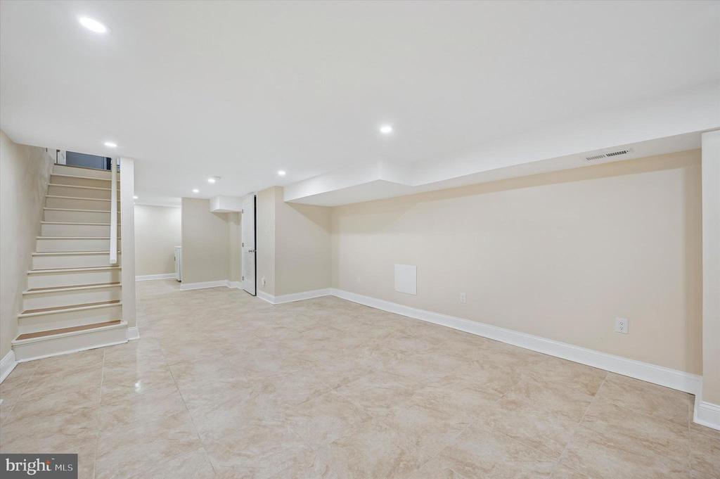 757 S 51ST STREET