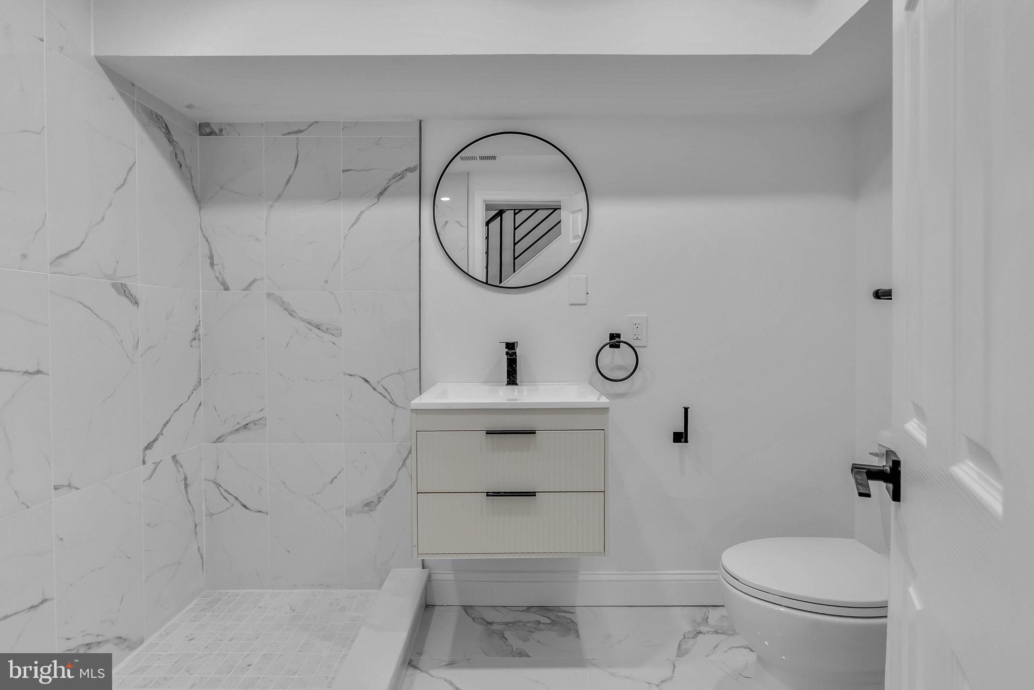 2340 MCCLELLAN STREET