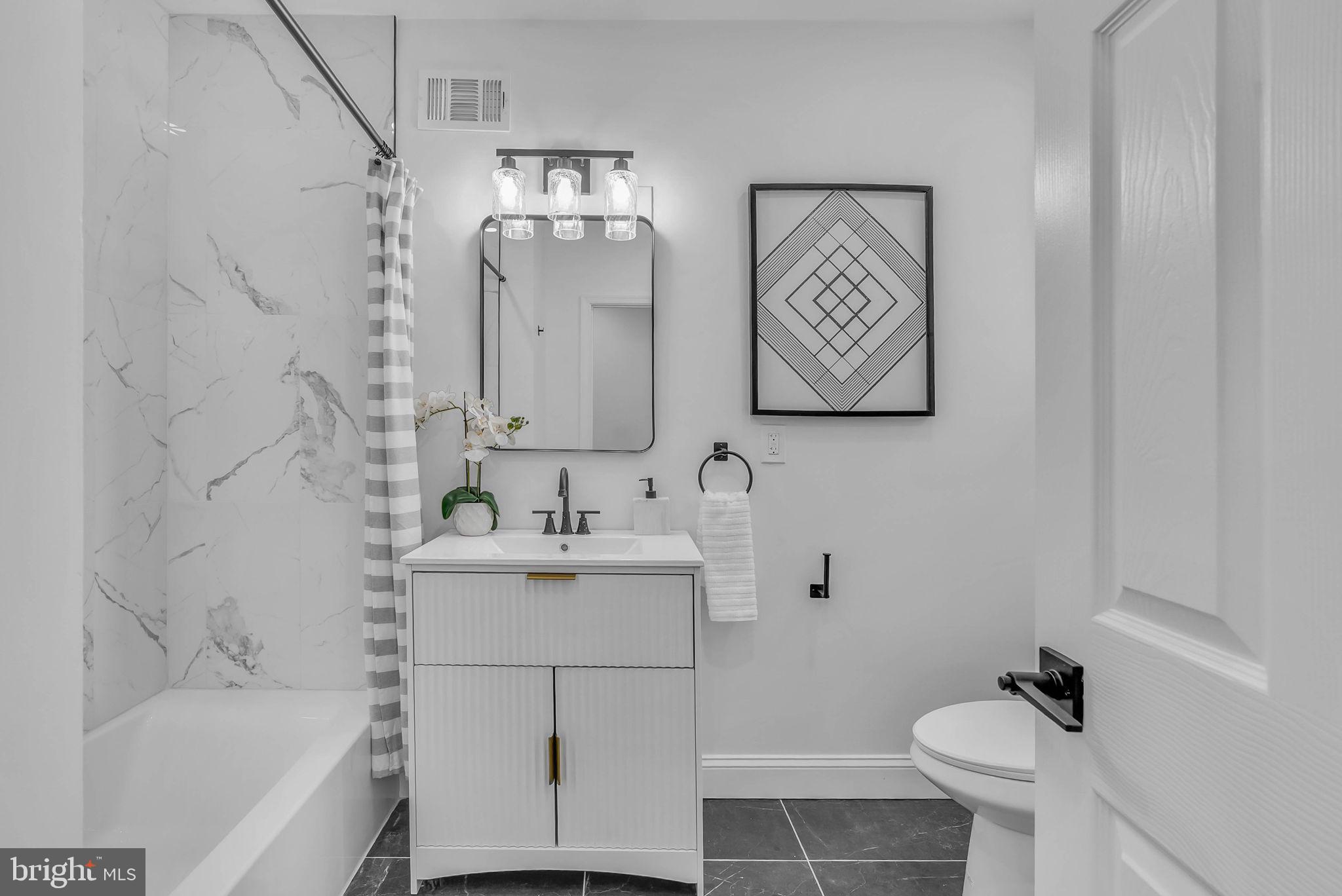 2340 MCCLELLAN STREET