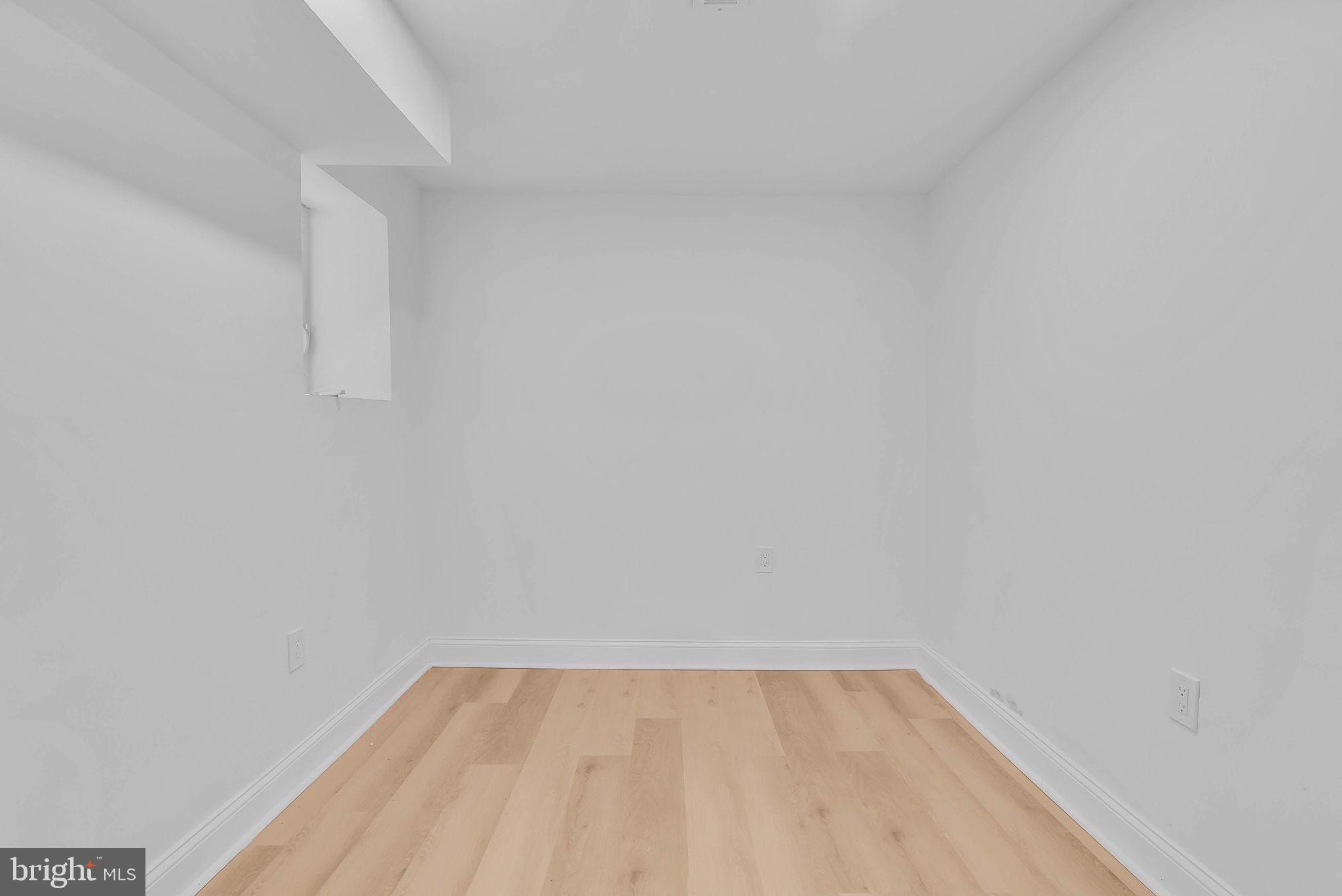 2340 MCCLELLAN STREET