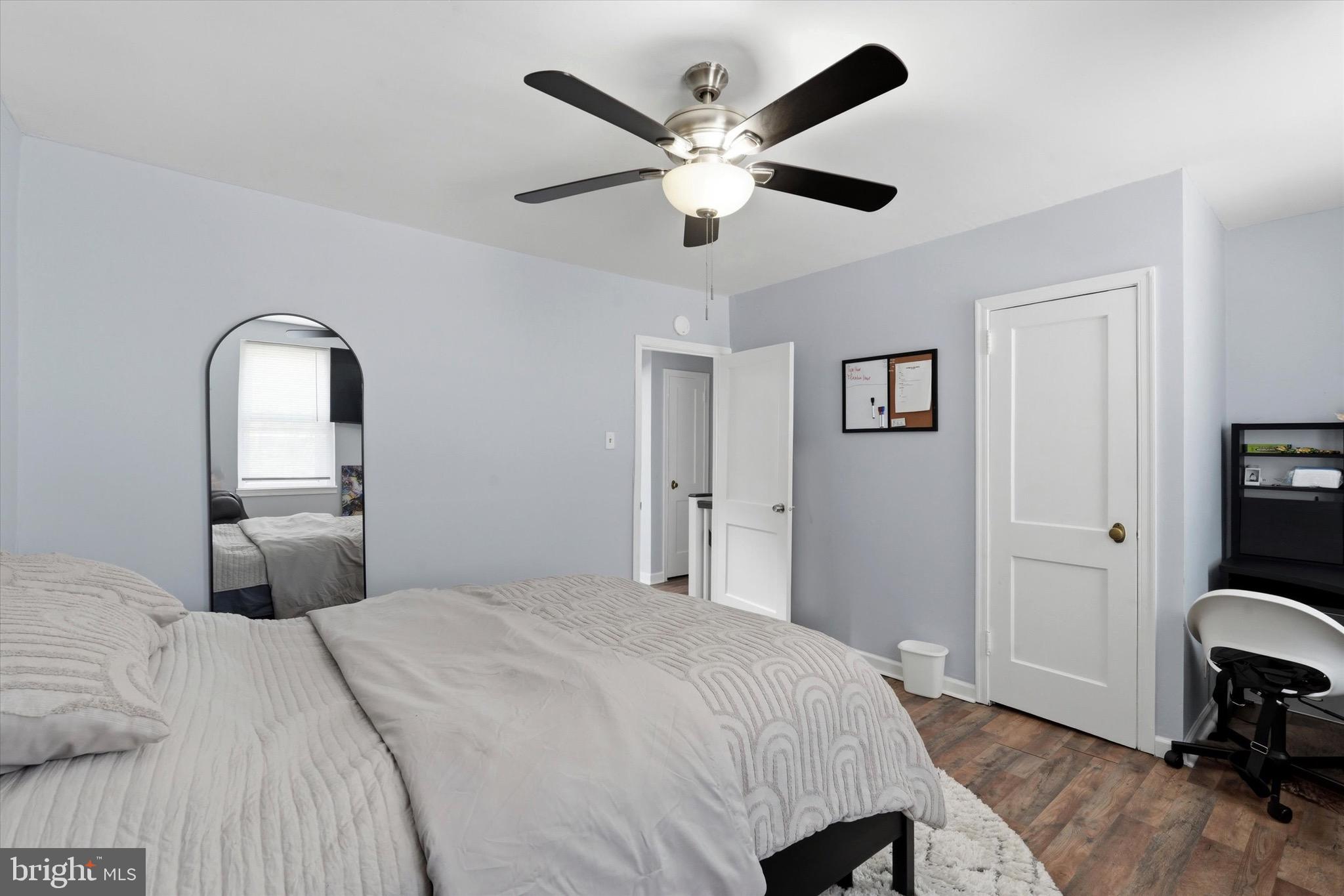 4604 MERIDIAN STREET