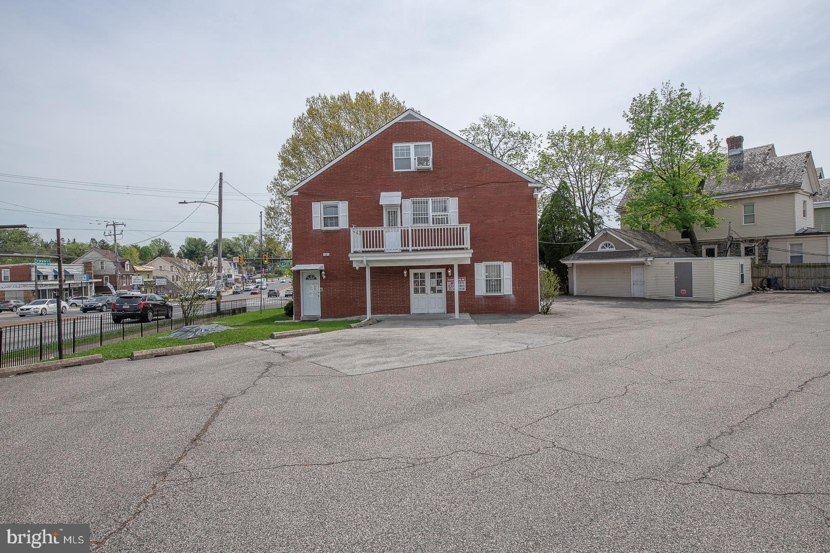 500 W CHELTENHAM AVENUE 02