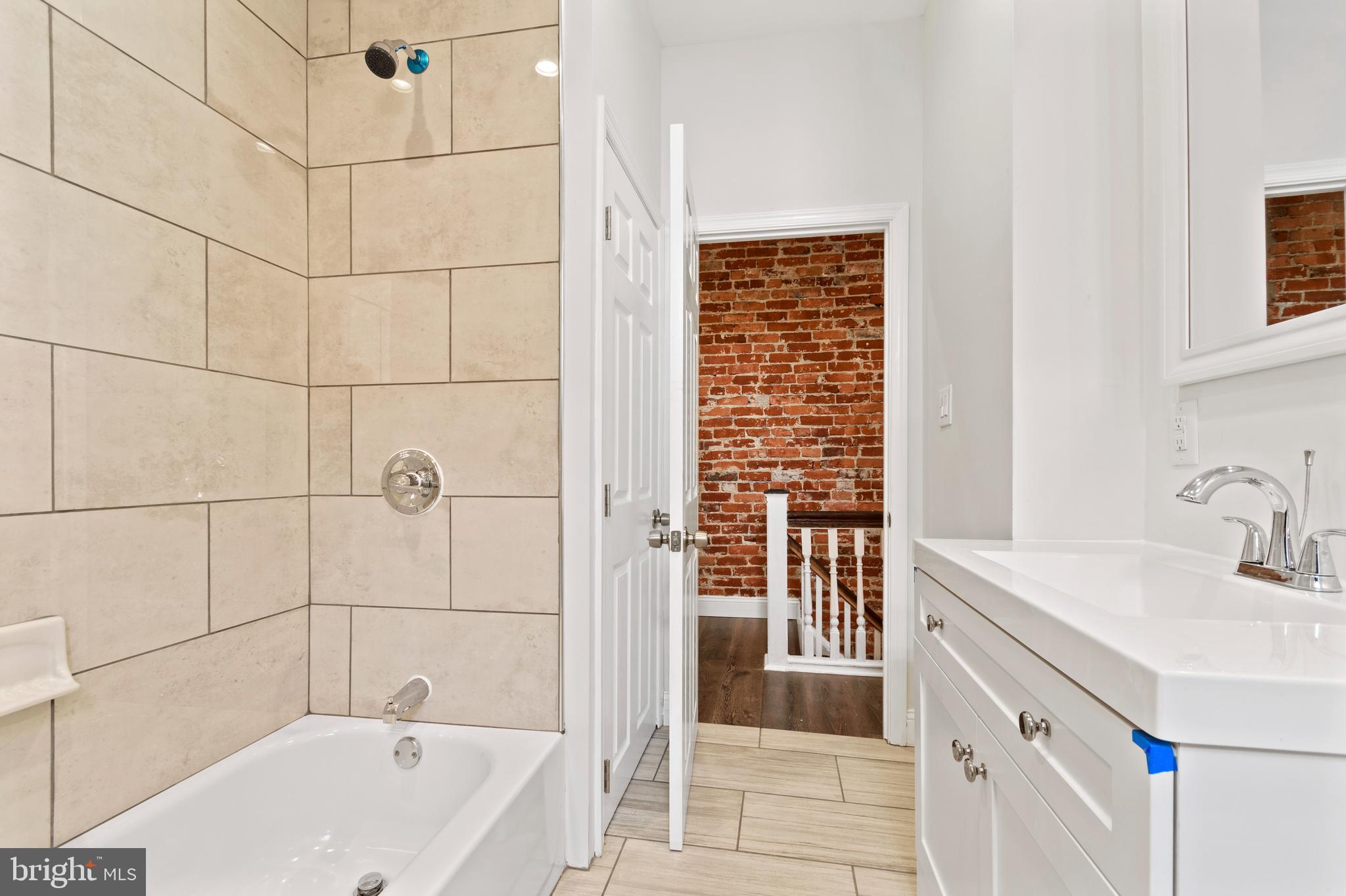215 N 53RD STREET