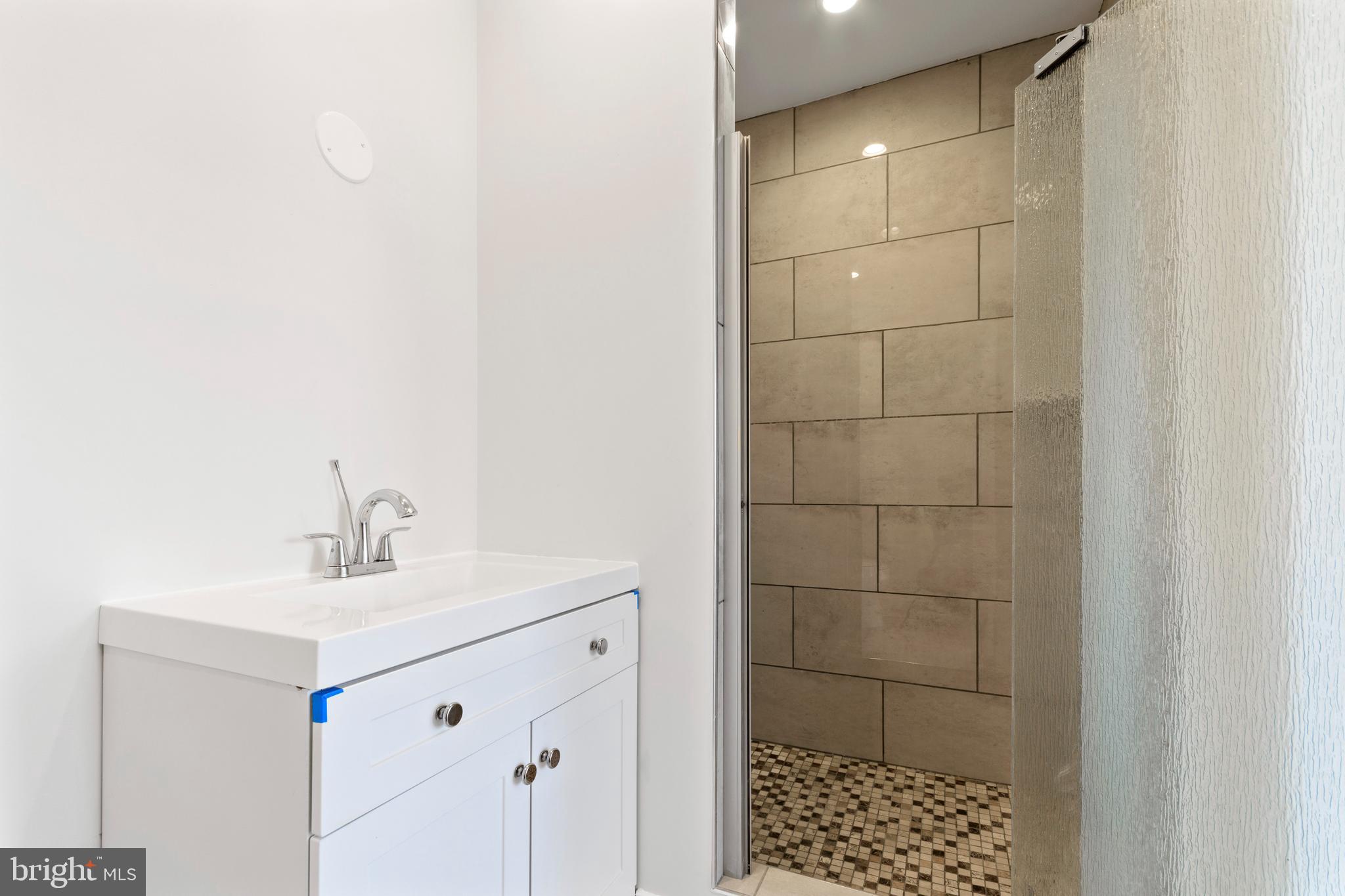 215 N 53RD STREET