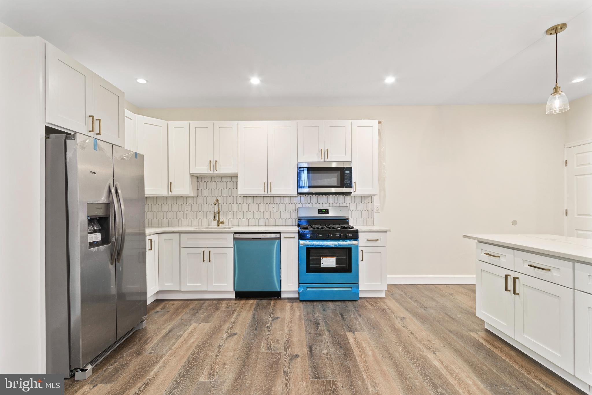 215 N 53RD STREET