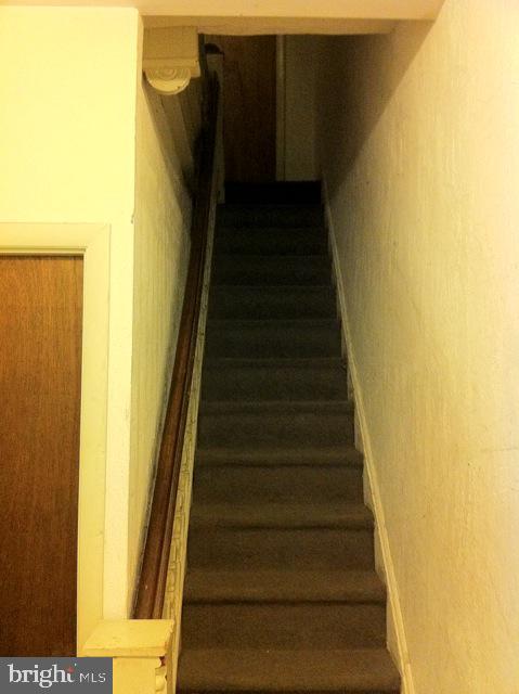 1438 SNYDER AVENUE 2ND FLOOR