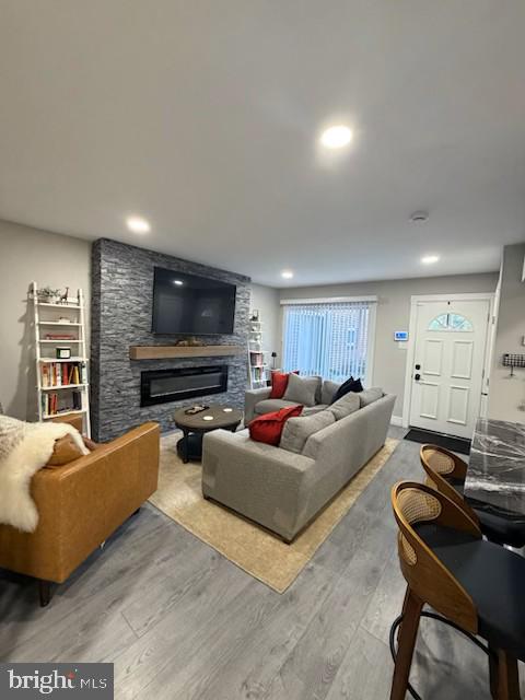 9001 RIDGE AVENUE 23