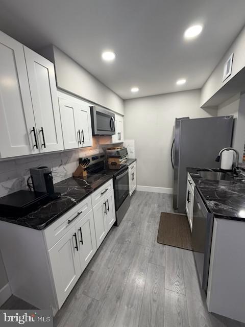 9001 RIDGE AVENUE 23