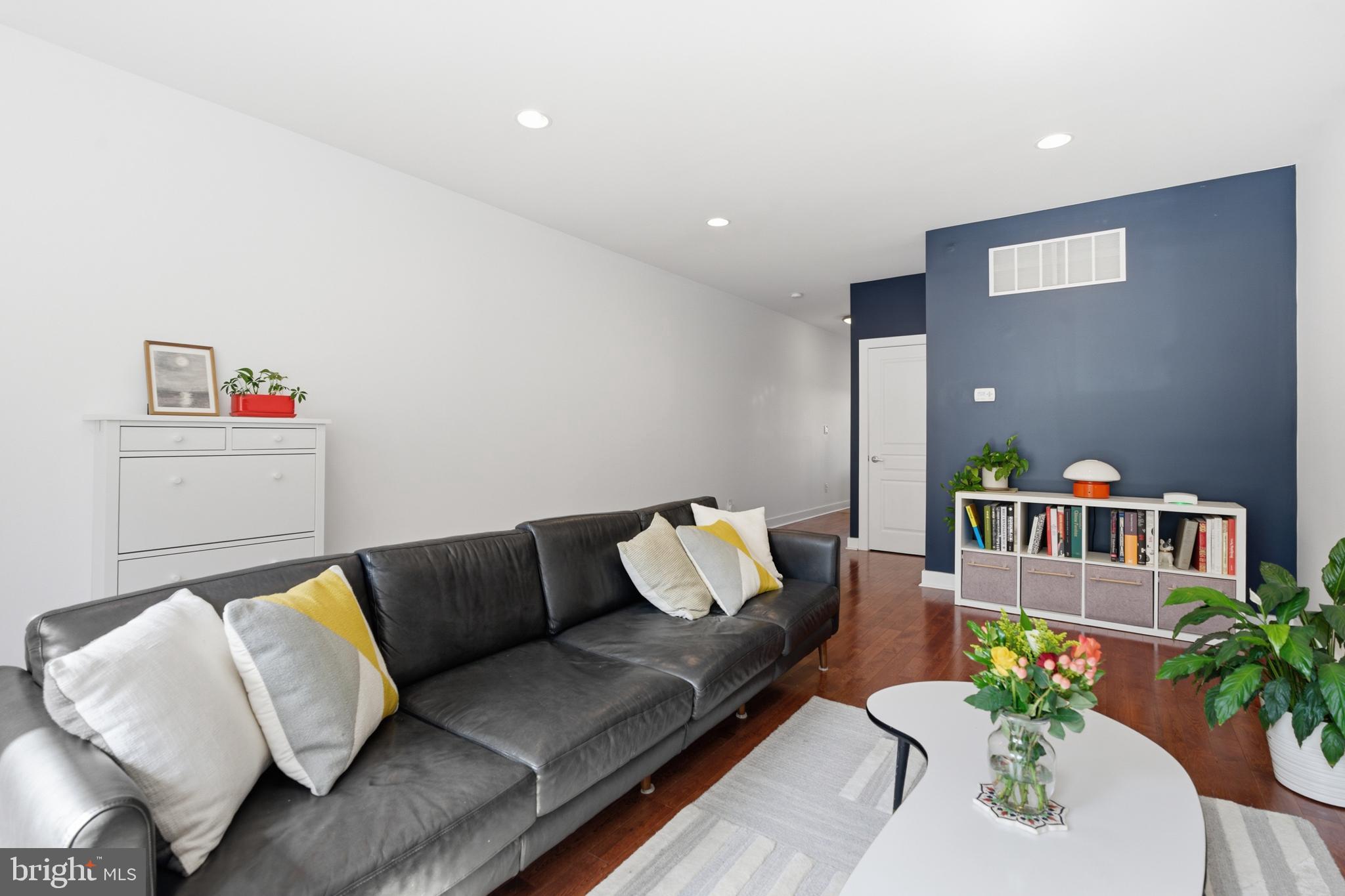 832 N 20TH STREET