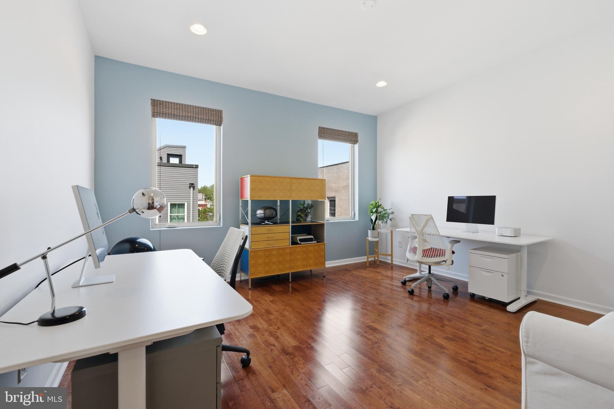 832 N 20TH STREET