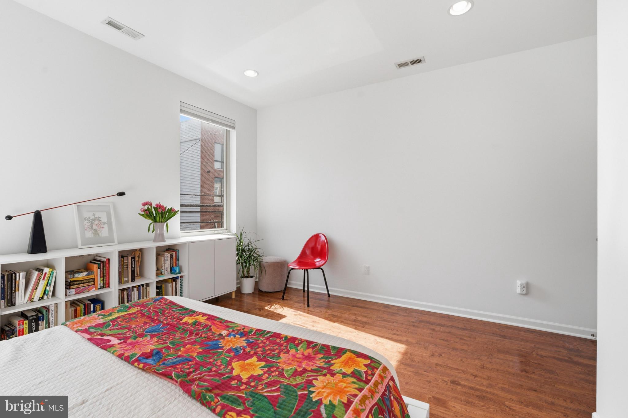 832 N 20TH STREET