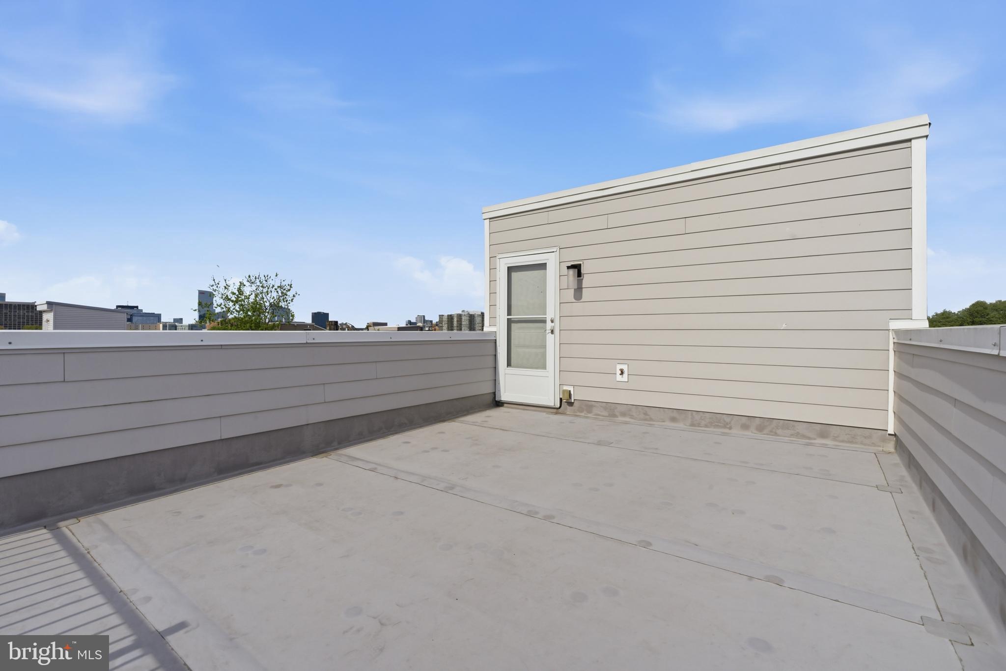 832 N 20TH STREET