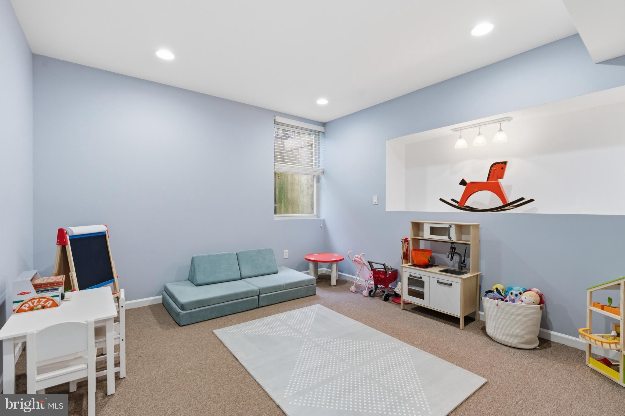 832 N 20TH STREET