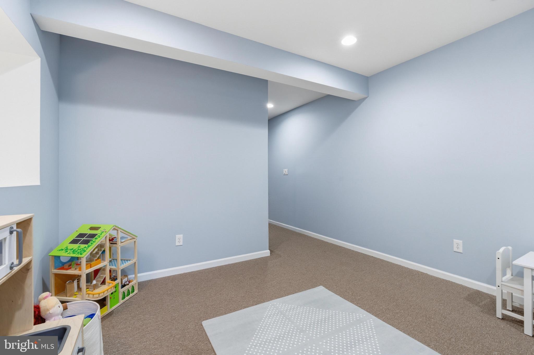 832 N 20TH STREET
