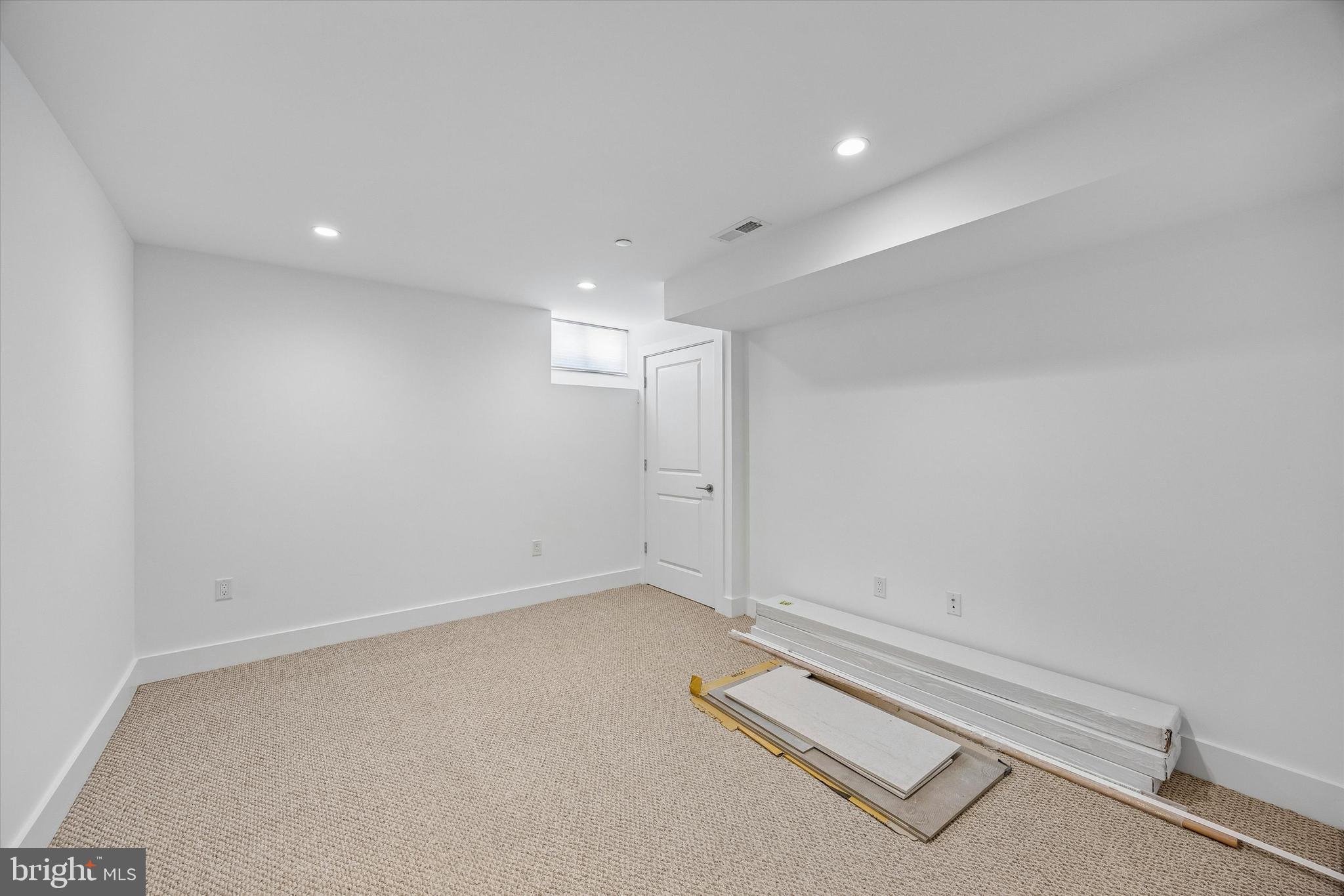 405 GREENWICH STREET