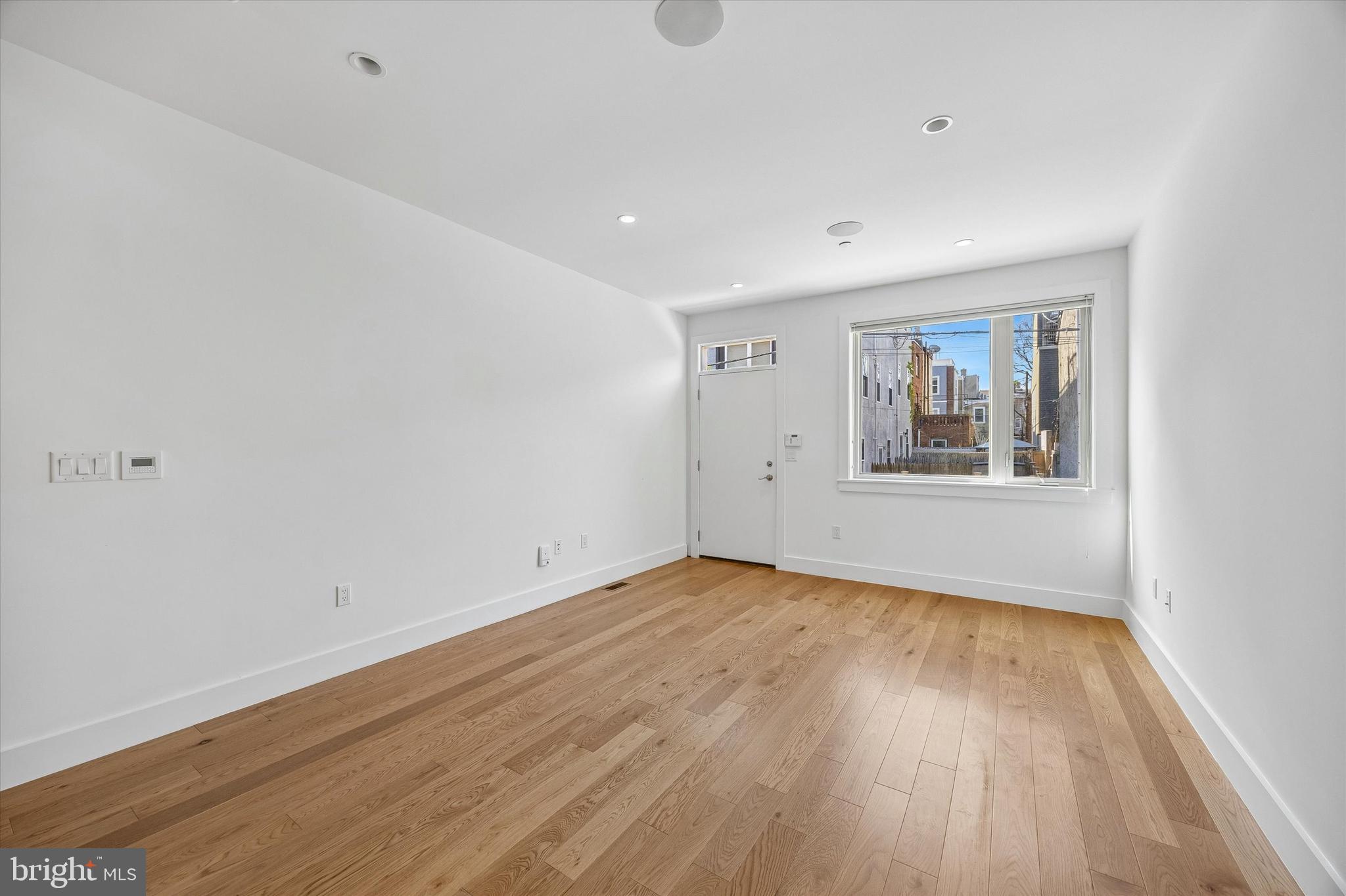 405 GREENWICH STREET