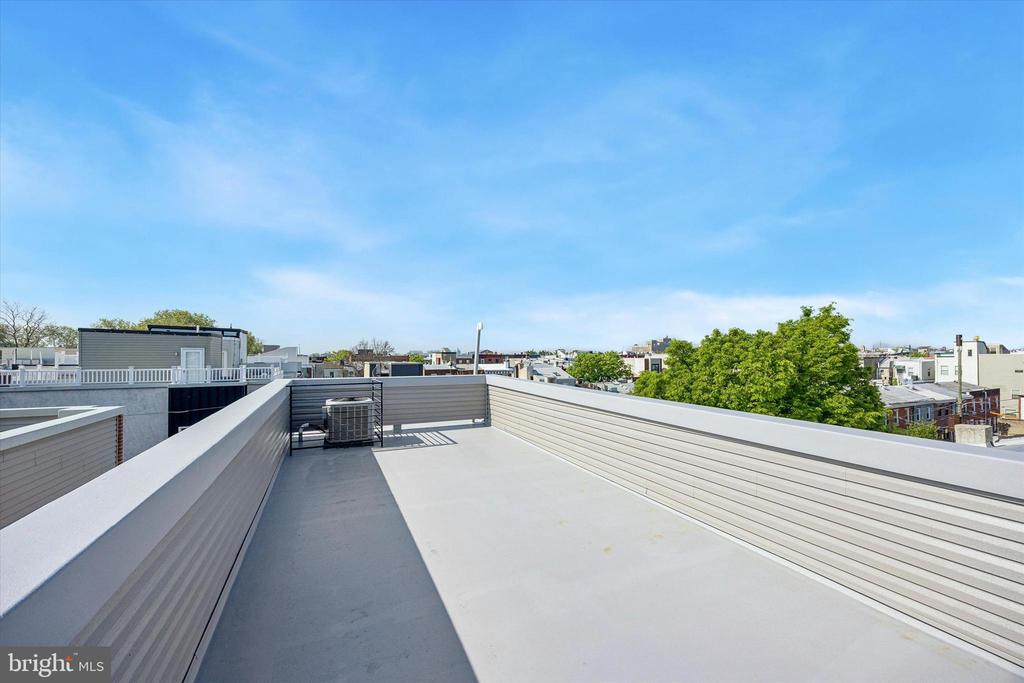 405 GREENWICH STREET