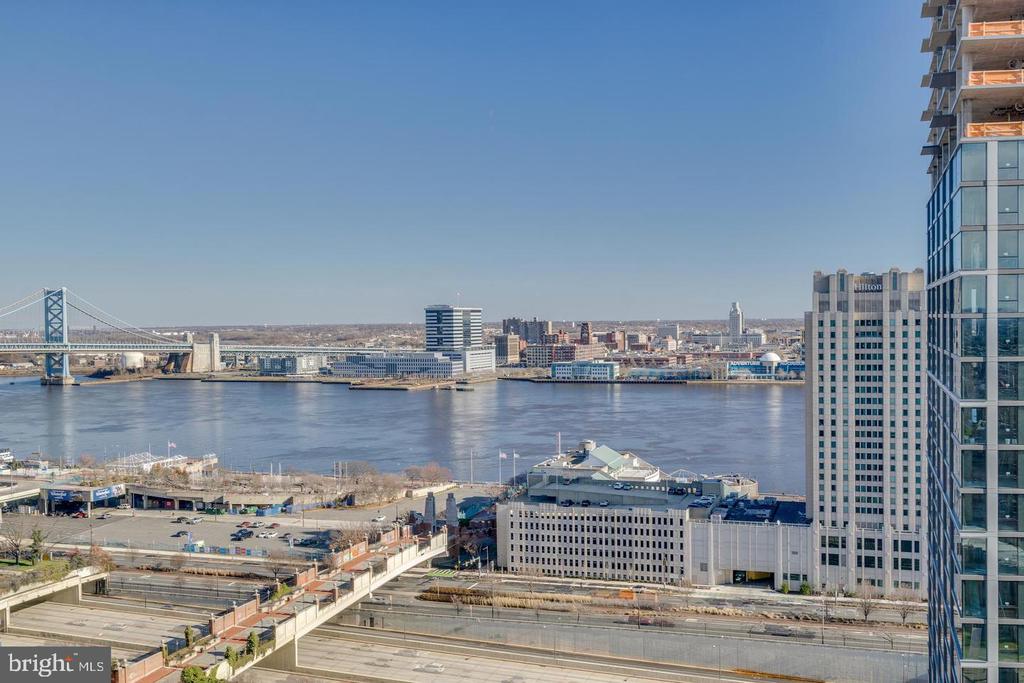 200 LOCUST STREET 23FN