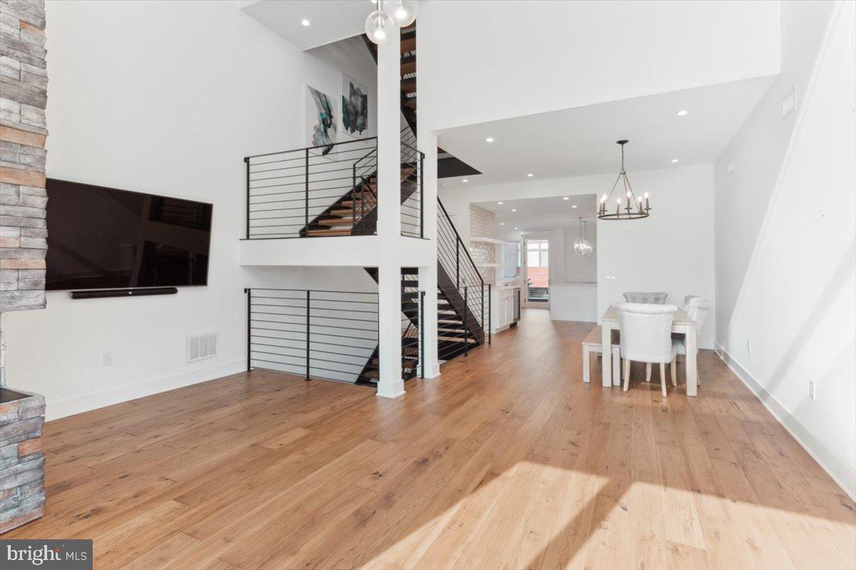138 S FRONT STREET
