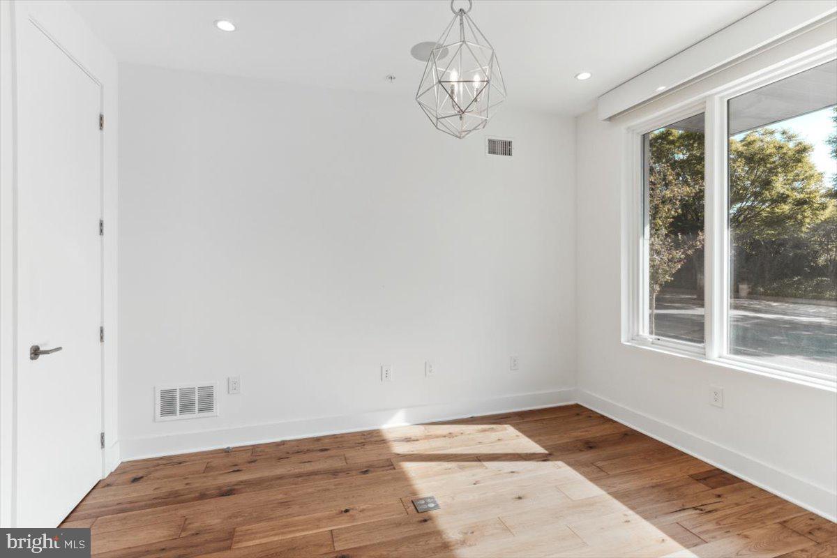 138 S FRONT STREET