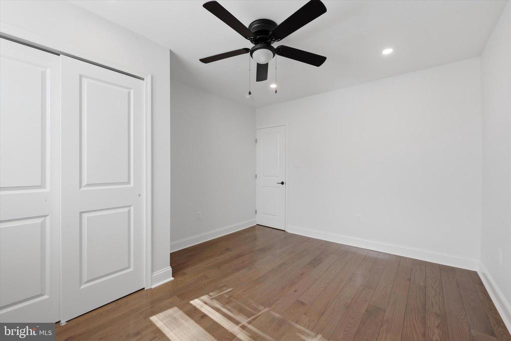 2221 S 13TH STREET