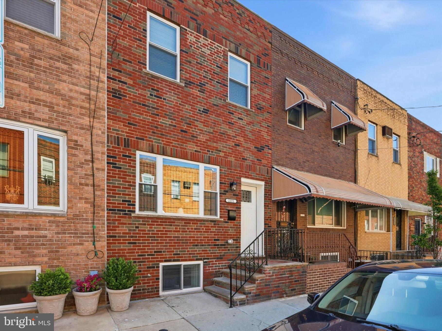 2221 S 13TH STREET