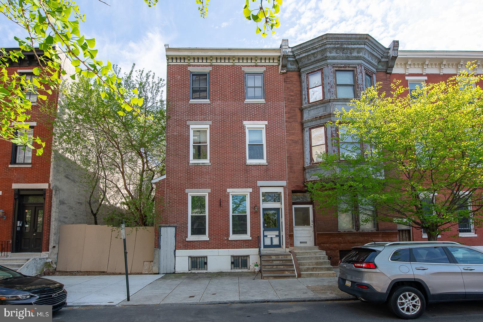 1526 MOUNT VERNON STREET 1