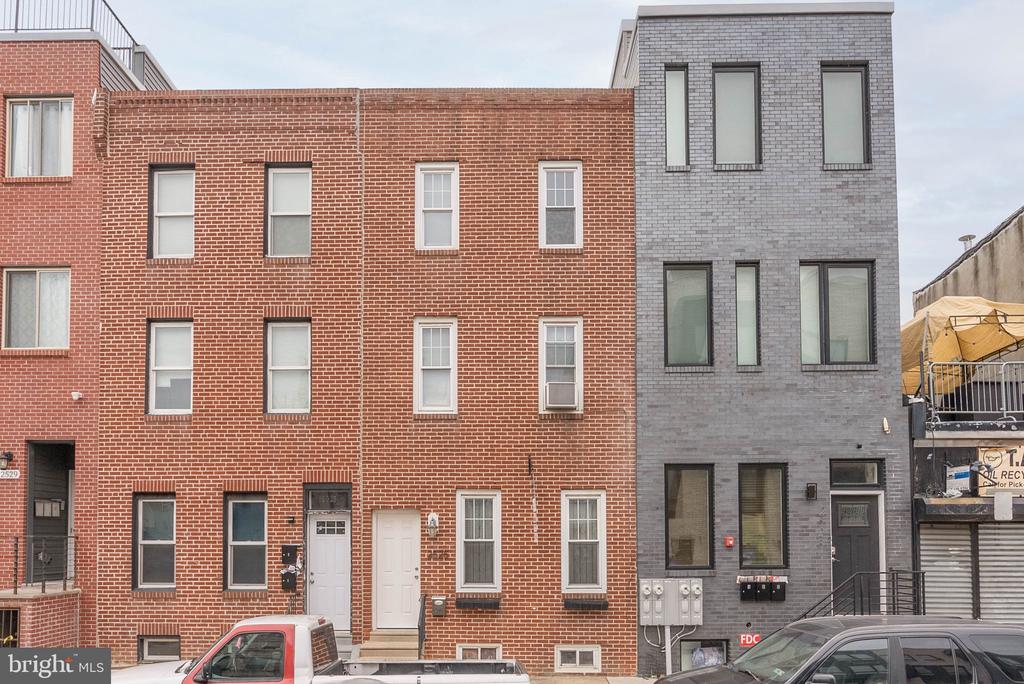 2525 N FRONT STREET
