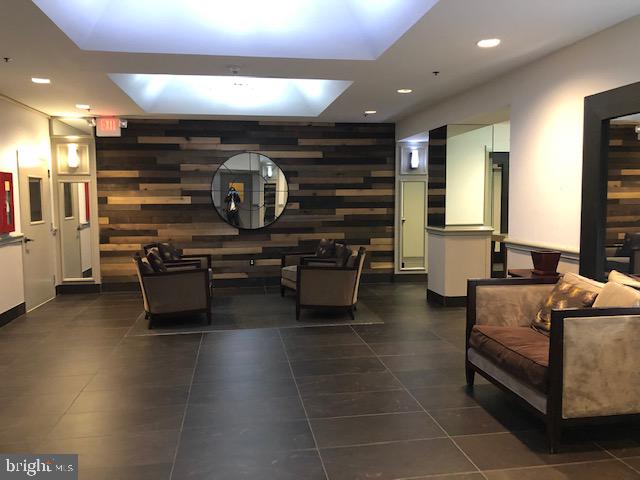 315 NEW STREET 411
