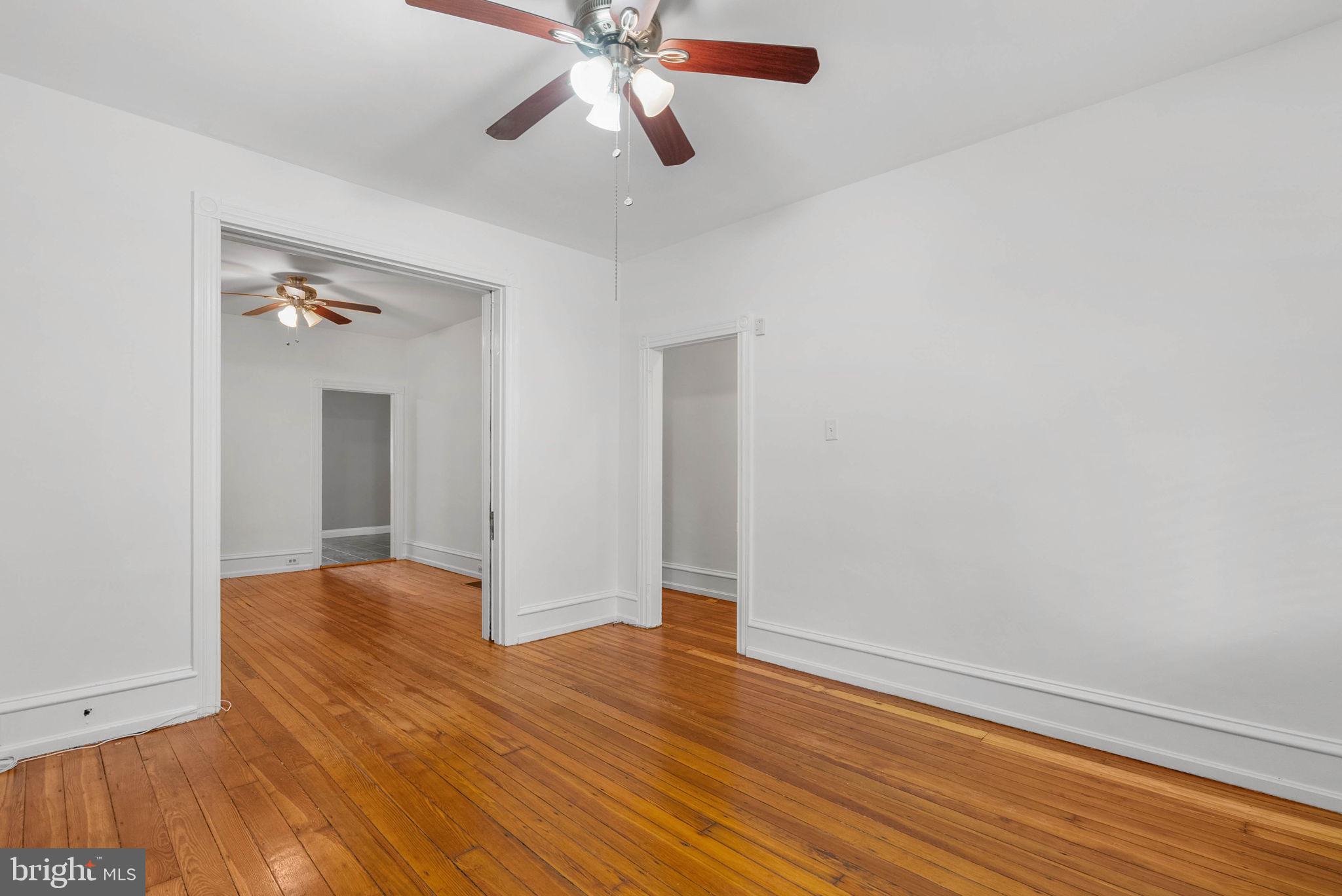 4360 MANAYUNK AVENUE