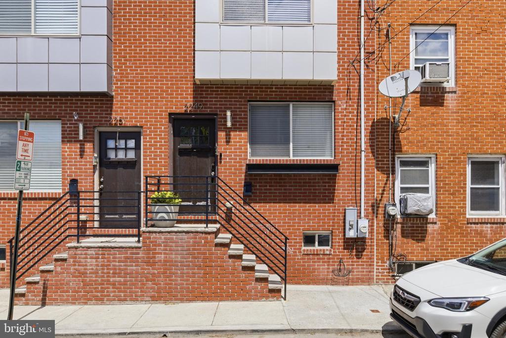 2249 KIMBALL STREET