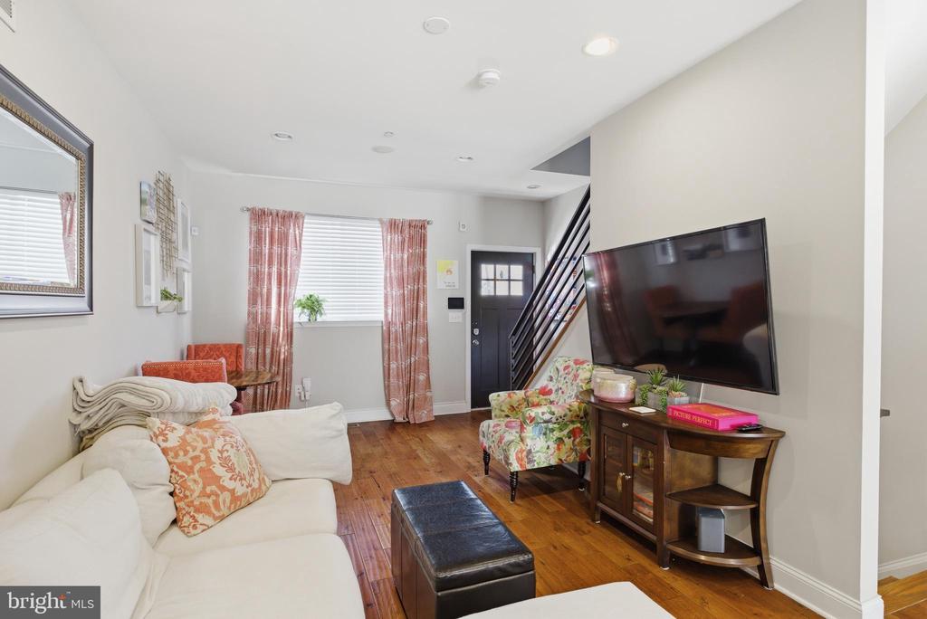 2249 KIMBALL STREET