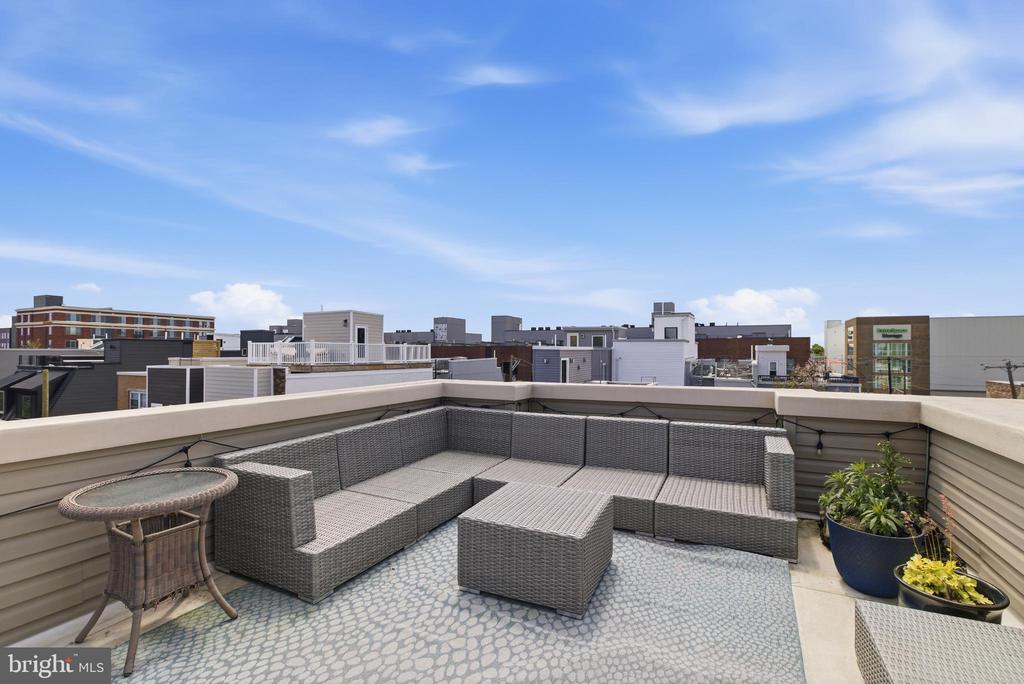 2249 KIMBALL STREET