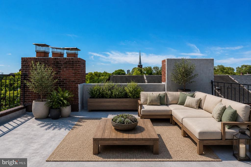 303 SPRUCE STREET