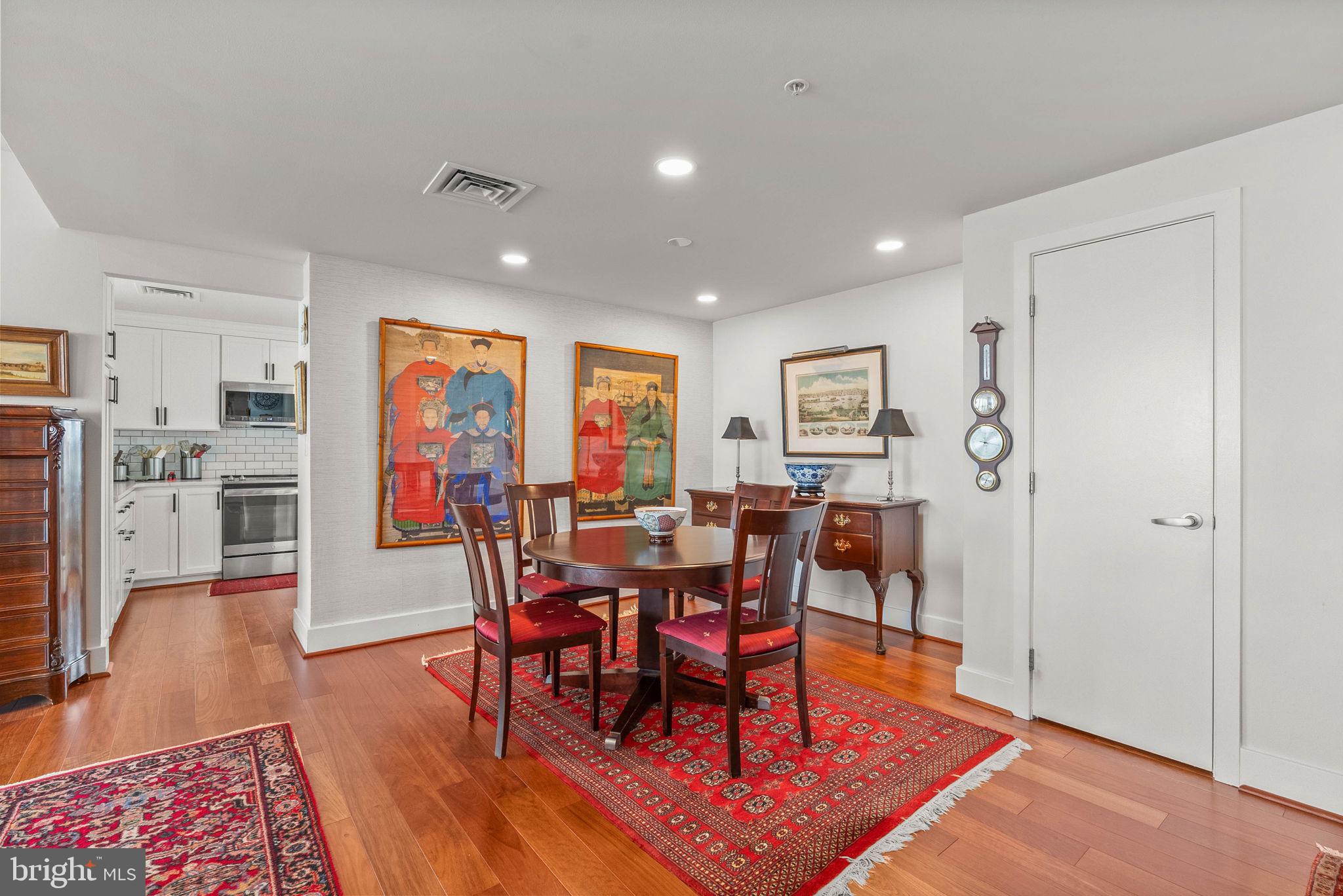 717 S COLUMBUS BOULEVARD 1416