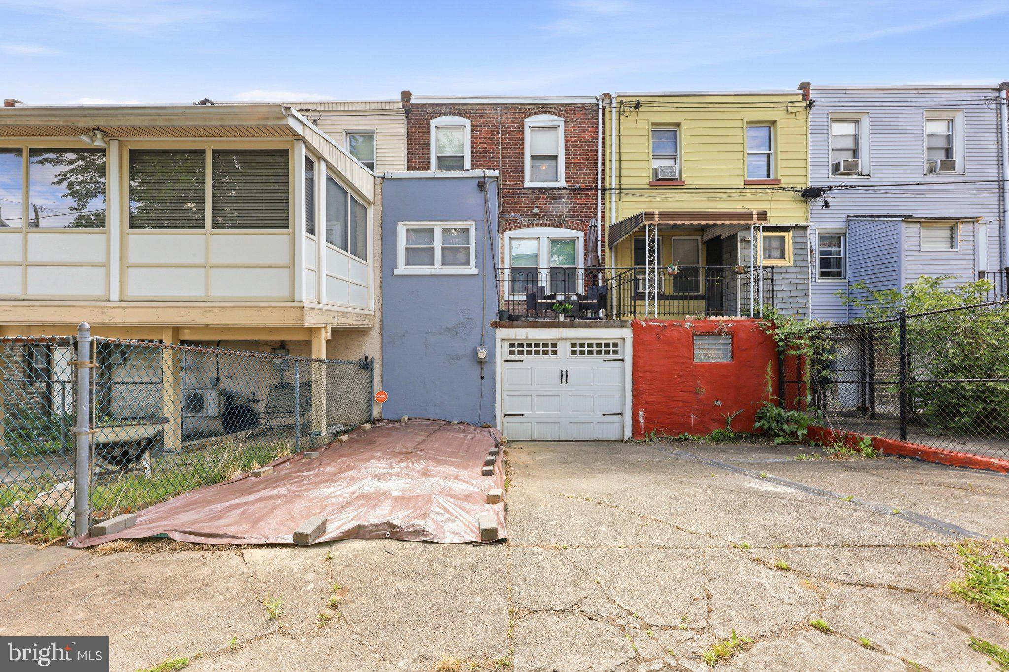 869 E PRICE STREET