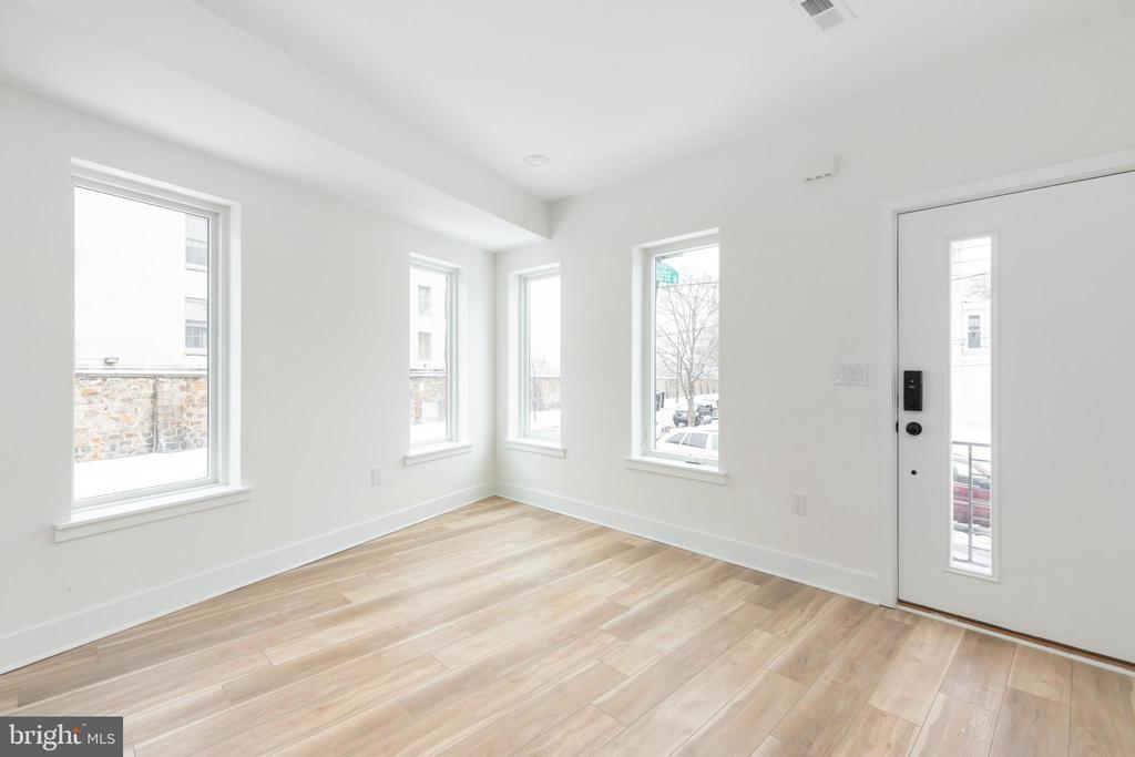 1255 N 23RD STREET 1