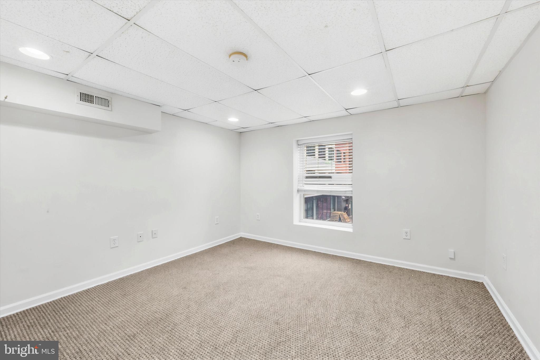 35 S 19TH STREET 2