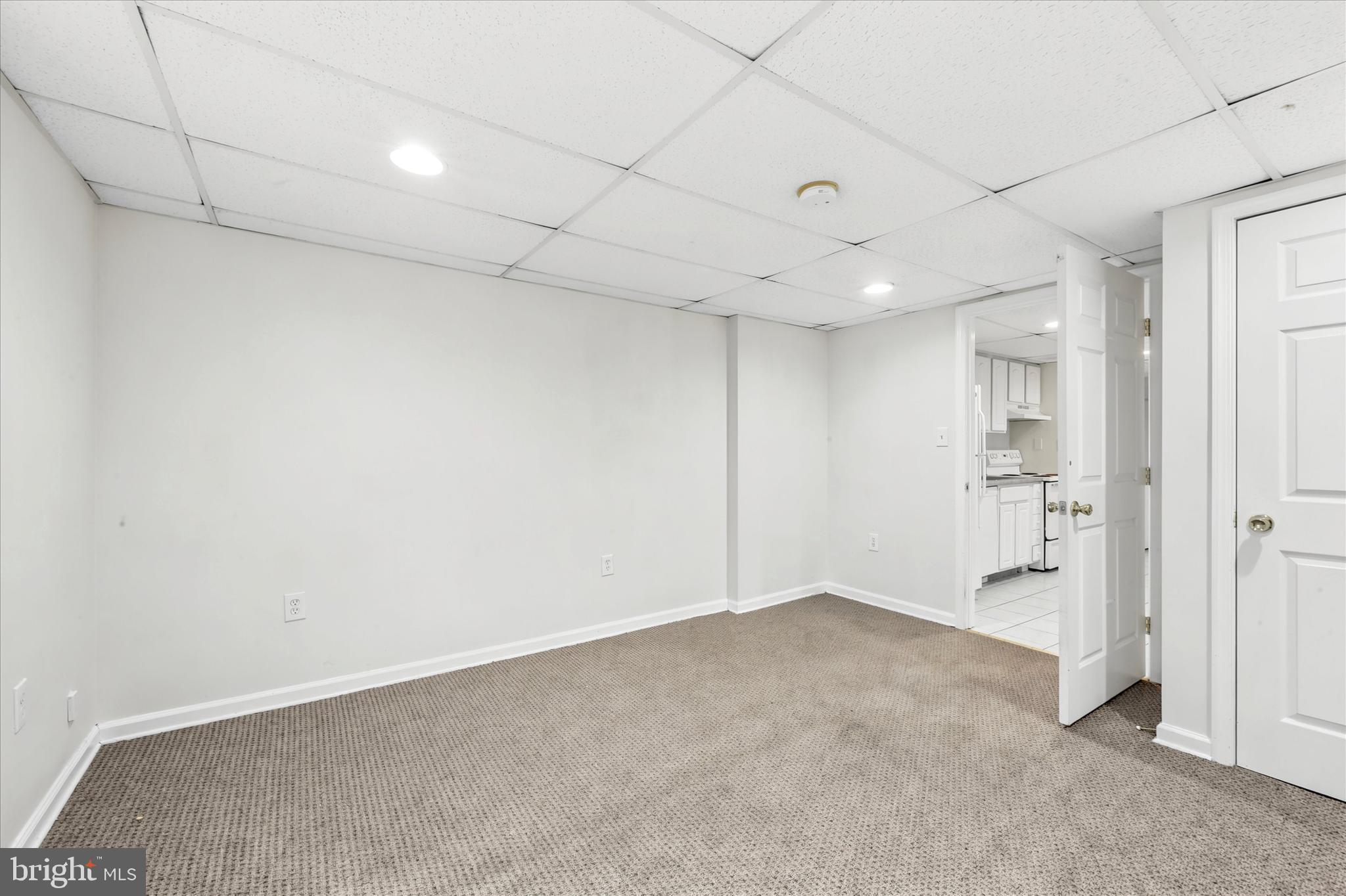 35 S 19TH STREET 2