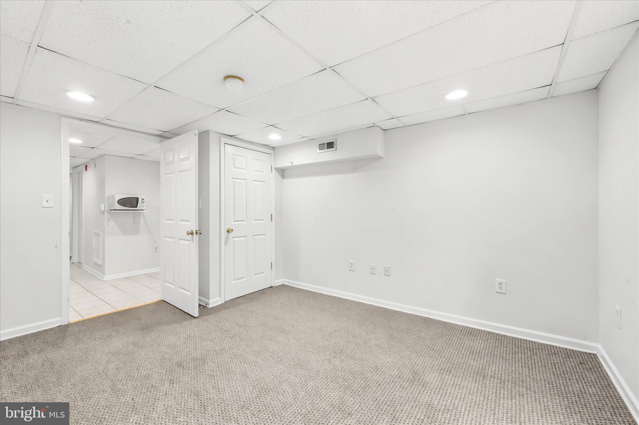 35 S 19TH STREET 2