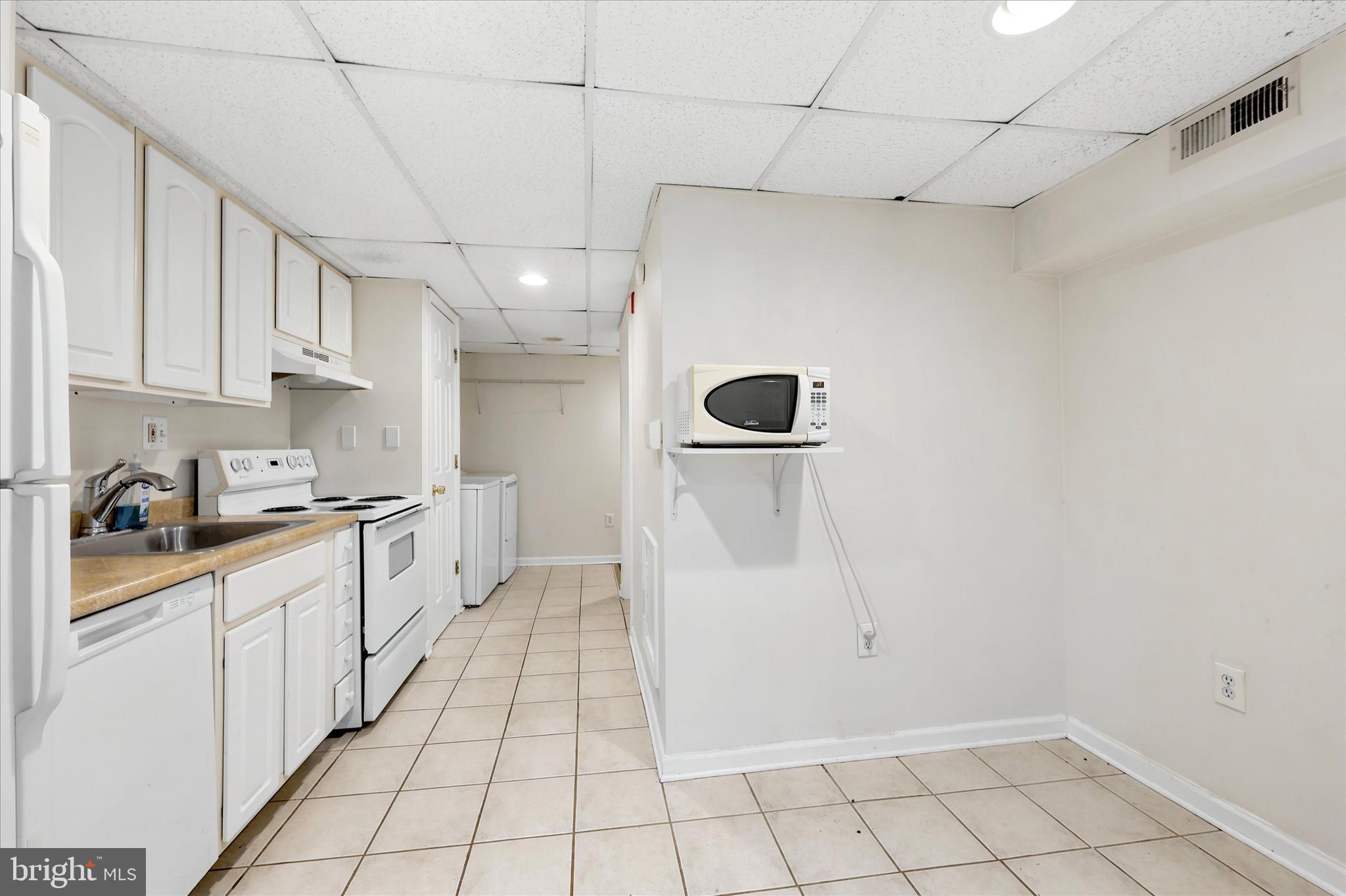 35 S 19TH STREET 2