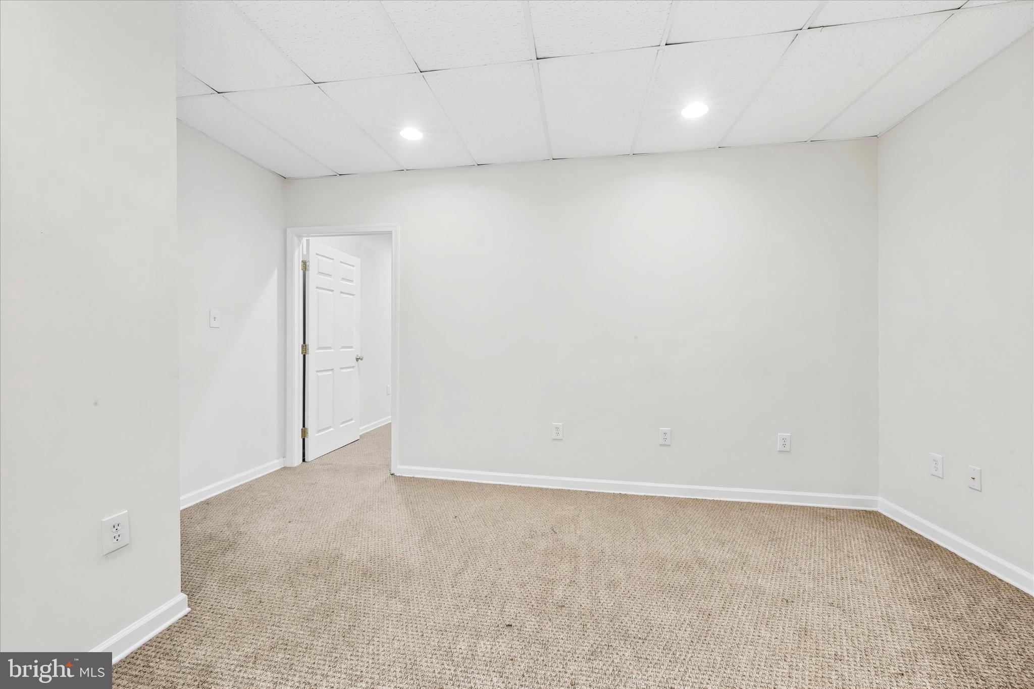 35 S 19TH STREET 2